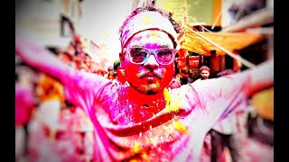 Holi  Festival des Couleurs  Ganga Aarti  Varanasi  गंगा आरती  होली  वाराणसी  Inde  भारत [upl. by Almat]