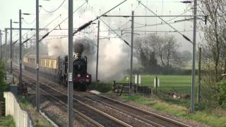 Llandudno Victorian Festival hauled by 4965 Rood Ashton Hall amp 5043 Earl of Mount Edgcumbe [upl. by Feenah]