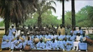 Dia Ye Bana chant Coumba Sidibé  Ensemble Instrumental National du Mali [upl. by Nitsuga]