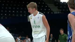 U16 Domantas Sabonis Dunk [upl. by Berte]