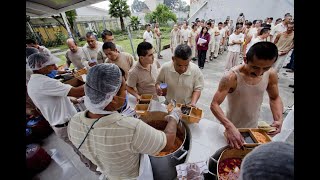 Atrás quedaron los sucios cacharros así se alimentan en el Reclusorio Oriente [upl. by Aikemet]