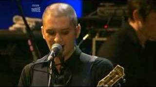 Placebo  Running Up That Hill Live Reading 2006 [upl. by Rustie]