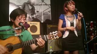 語りつぐ愛に／薬師丸ひろ子【cover】geet amp ryo ＠神戸三ノ宮Brothers amp Sisters（2015104） [upl. by Gerek]