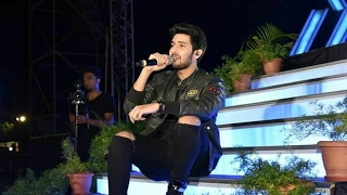 ARMAAN MALIK Live Concert in Riviera VIT University rec by Saksham Saxena [upl. by Clerissa]