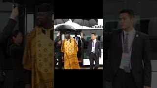 Chef dÉtat de Guinée Général Mamadi Doumbouya et la première Dame ont quitté Pékin [upl. by Aerdnaed]