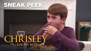 Chrisley Knows Best  Sneak Peek Grayson Is Scared Of Getting Braces  Season 7 Episode 7 [upl. by Christianity]