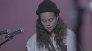 Tash Sultana Live  Brooklyn Steel NY USA Oct 2017 [upl. by Thom]