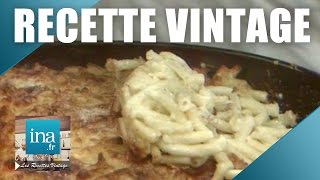 Recette  Poivron à la basquaise et gratin de macaronis de Paul Bocuse  Archive INA [upl. by Eilraep]