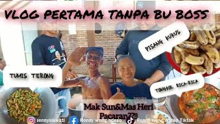 VLOG DITINGGAL BU BOSS AMBYAR 🤣😂‼️Masak ikan tongkol amp tumis terong buat pak Tukang [upl. by Kitchen]