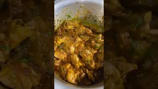 Aaj raviwar hai 😋aajraviwarhai youtubeshorts food foodie chickenmasala homemade [upl. by Oiraved922]