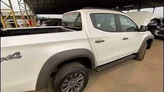 Mitsubishi L200 TRITON SPORT OUTDOOR GLS 24 D 4X4 AT  20242025 [upl. by Adnawyek168]