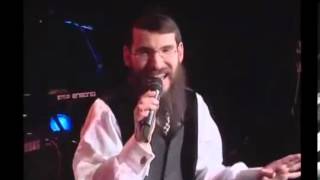 Avraham Fried Singing Chazak Chazak [upl. by Iew]