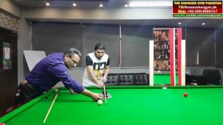 79 Snooker Coaching Student working on Cue Action Trainer with Arshad Qureshi Snooker Coach [upl. by Aihsoem11]