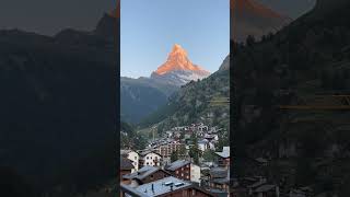 馬特洪峰日出脫皮秀 travel ktantravel swiss zermatt matterhorn sunrise [upl. by Nairrot]