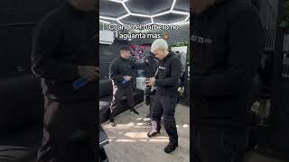 Se cag el barbero uruguay argentina barbero barber humor viralvideo viralshorts [upl. by Eira]