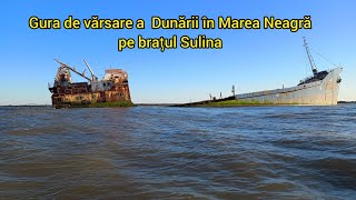 Locul in care Dunărea se varsă în Marea Neagra la Sulina [upl. by Reiser]