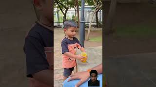 Bache ne 👦pilaya baap ko jus ❤️viralvideo viralreels viralshort viralshorts viratkohli [upl. by Rentsch44]