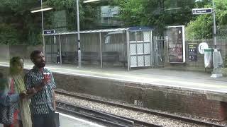 South Western Railway 450113 and 450086 at Bracknell Station [upl. by Macomber573]