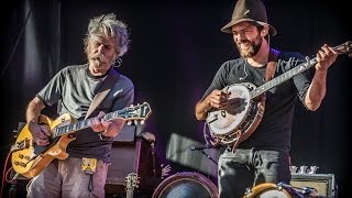 The Avett Brothers w Bob Weir  quotThe Race Is Onquot  Mountain Jam 2014 [upl. by Krishnah524]