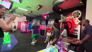 Nanuet Chuck E Cheese Grand Reopening Raffle and 2001 Birthday Star Show [upl. by Laehpar]