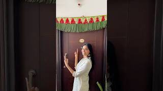 Never seen before banana leaf toranam 😍 toran toranam torandecoration diy diwalidecor [upl. by Ingmar]