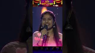 shorts 🎤🎵🎙 Indravati Chauhan singing performance O Antava from pushpa🎤 [upl. by Vandyke]