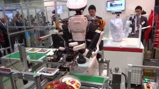 THKインテックスブースでの川田「NEXTAGE」デモ（2013国際ロボット展） [upl. by Cloots]