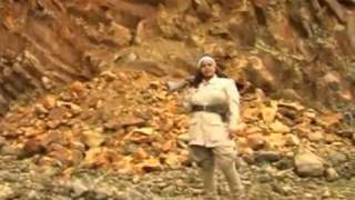 ETHIOPIAN MUSIC 2010  AMSAL MITIKE yizemilishalflv [upl. by Enwad]