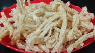 ரேஷன் அரிசியில் மொறு மொறு முறுக்கு வத்தல் Murukku vathal Ration Arisi vadam  Rice Papad Recipe [upl. by Yhtomot]