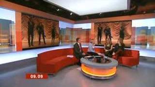 Robert Plant amp Alison Krauss BBC Breakfast Time 311007 [upl. by Drarehs]