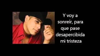 Espinoza Paz  Un Hombre Normal Letra Lyrics [upl. by Compton]