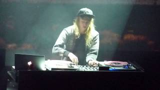 Cashmere Cat With Me live  Yoyo Club in Paris2013 [upl. by Whitelaw]