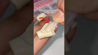 ¿Te embarraste los dedos😳😱 nails naildesign nailhacks naildesignathome shorts nailtrends [upl. by Nooj]