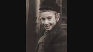 Yidish Lid  Misha Alexandrovich Yiddish Song [upl. by Ehtyaf]