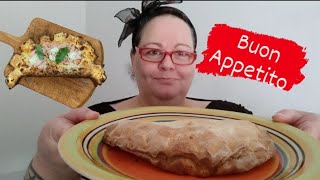 MUKBANG PIZZA CALZONE AL PROSCIUTTO E FORMAGGIO Ho parlato con i ricercatori di immondizia [upl. by Clapper]