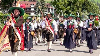 Bezirksmusikfest in Toblach 2017  Festumzug [upl. by Swope]