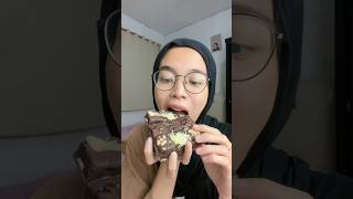 Brownis mini brownies mukbang makanan fyp [upl. by Howarth]