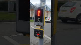 Siemens traffic lights puffin crossing [upl. by Hanfurd]