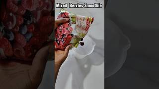 The best Mixed Berries Smoothie Recipe smoothie shortsfeed mixedberries [upl. by Baniez]