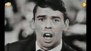 Jacques Brel breaks his guitar after performing quotQuand on a que lamourquot [upl. by Yendahc]