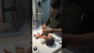 Giving Injections To A Newborn Baby💉🙂👍 youtubeshorts nursing medical newbornbaby injection [upl. by Sanderson]