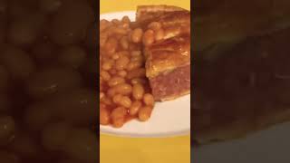 Corned beef pie 🥧 an oldie but a goodie 😋 click for the full video recipe 🏴󠁧󠁢󠁳󠁣󠁴󠁿 [upl. by Sergias]