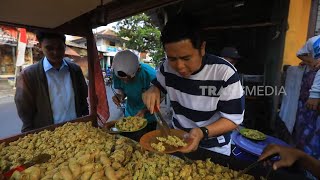 Malvino Fajaro Jajan Gorengan Ujang  MAKAN RECEH 170924 [upl. by Bobinette]