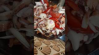 Poulpe Rôti et Mijoté aux Épices  Recette Maison comme au Bord de Mer 🐙🍅🔥 [upl. by Inahc]