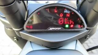 Motogadget Motoscope Pro on BMW R1200C [upl. by Acnaib]