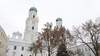 Domglocken im Passauer Dom  Drei Überraschungen  Dommesner erklärt [upl. by Enilecram]