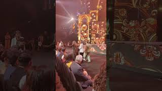 IIFA 2024 Aishwarya Rai Aaradhya Bachchan greets Mani Ratnam Vikram Rahman aishwaryarai [upl. by Aday]