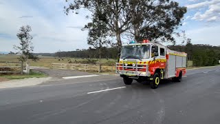 NSWRFS  Shoalhaven Heads Pumper  Unknown Fire  North Nowra [upl. by Pickering]