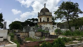 Un tour por el Cementerio General del Sur en Caracas cuenta la historia de Venezuela [upl. by Ilyah23]