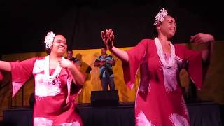 Nā Hoa  quotLeo Kamaʻāinaquot with Hula [upl. by Ariajaj]